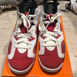 Boys 4.5 Jordan’s Nike Air